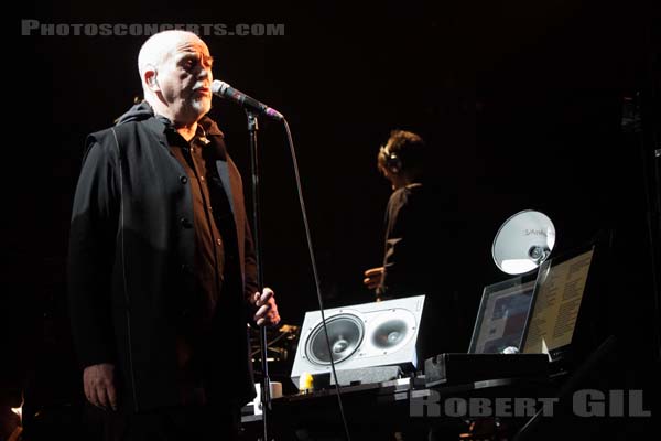 PETER GABRIEL - 2010-03-22 - PARIS - Bercy - 